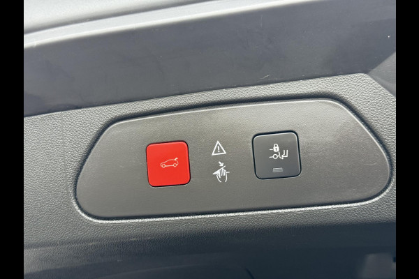 Opel Grandland X 1.2 Turbo Ultimate 1e Eigenaar,Navi,Clima,Cruise,Camera,Trekhaak,D riem v.v. bij 38.000 km,Apple Carplay,Stoelverwarming,6 Bak,131pk,APK tot 01-2026