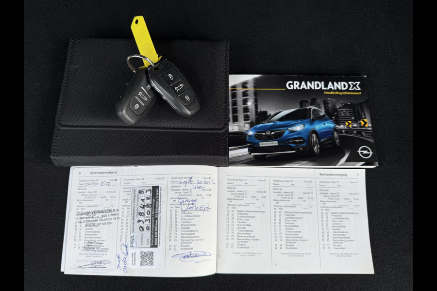 Opel Grandland X 1.2 Turbo Ultimate 1e Eigenaar,Navi,Clima,Cruise,Camera,Trekhaak,D riem v.v. bij 38.000 km,Apple Carplay,Stoelverwarming,6 Bak,131pk,APK tot 01-2026