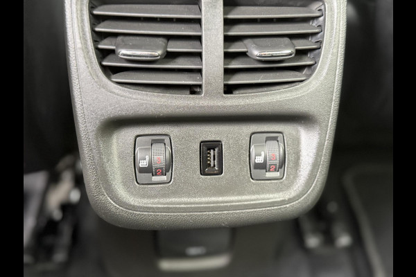 Opel Grandland X 1.2 Turbo Ultimate 1e Eigenaar,Navi,Clima,Cruise,Camera,Trekhaak,D riem v.v. bij 38.000 km,Apple Carplay,Stoelverwarming,6 Bak,131pk,APK tot 01-2026