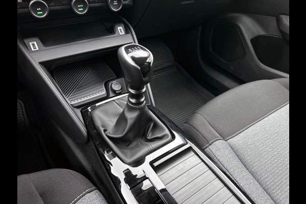 Citroën C4 1.2 Puretech Feel NAV-CARPLAY | CRUISE
