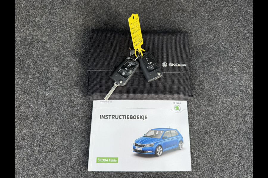Škoda Fabia Combi 1.2 TSI Ambition Business 2e Eigenaar,Navi,Airco,Cruise,PDC,Bleutooth,Elektr. Ramen,90pk,APK tot 02-2026