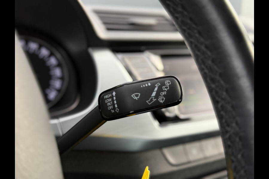 Škoda Fabia Combi 1.2 TSI Ambition Business 2e Eigenaar,Navi,Airco,Cruise,PDC,Bleutooth,Elektr. Ramen,90pk,APK tot 02-2026