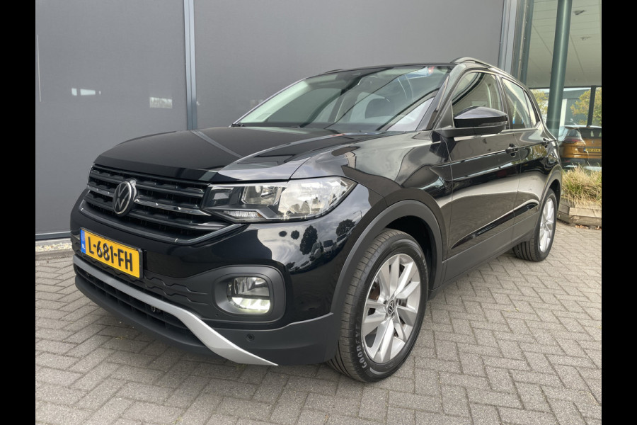 Volkswagen T-Cross 1.0 TSI Life Achteruitrijcamera - Cruise control - Airco - Trekhaak - Dakrails - Stuur leder - Stuur multifunctioneel