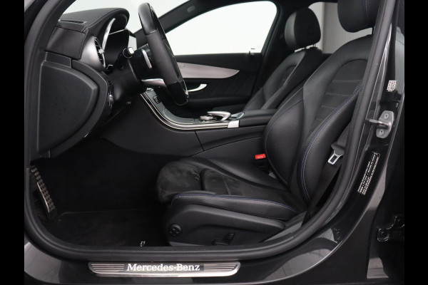 Mercedes-Benz C-Klasse Estate 300 e Business Solution AMG Limited | Panoramadak | Trekhaak | Cruise Control | 360 Camera | Stoelverwarming | Carplay | Sfeerverlichting | PHEV | Elektrische Achterklep