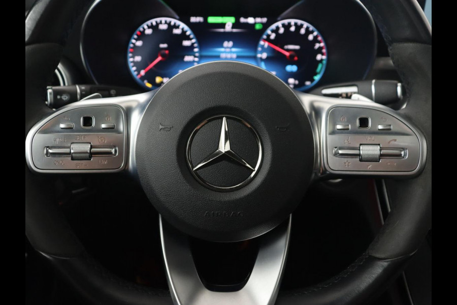 Mercedes-Benz C-Klasse Estate 300 e Business Solution AMG Limited | Panoramadak | Trekhaak | Cruise Control | 360 Camera | Stoelverwarming | Carplay | Sfeerverlichting | PHEV | Elektrische Achterklep