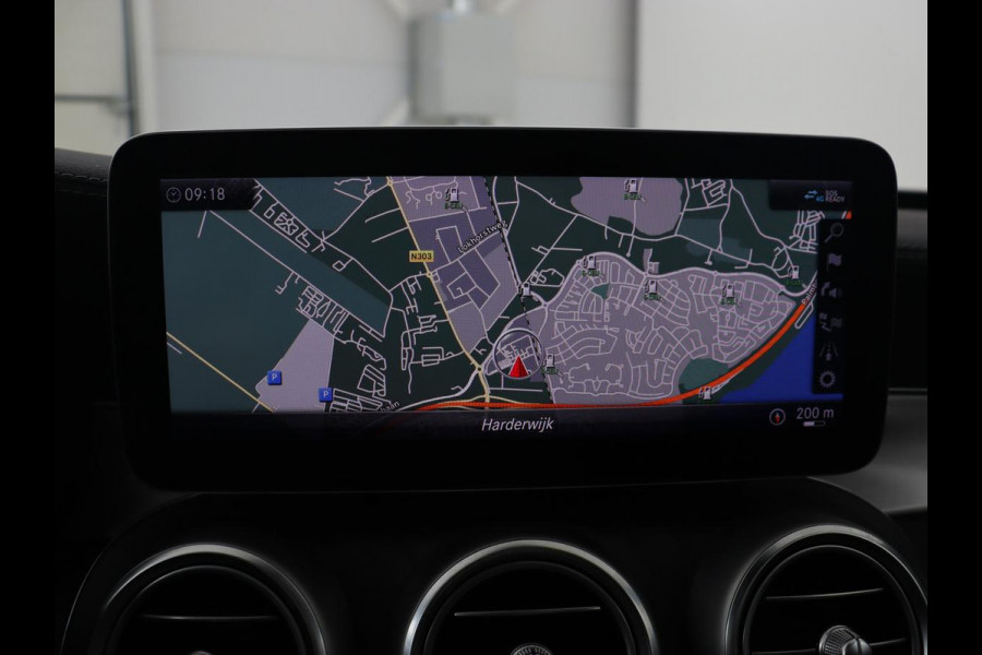 Mercedes-Benz C-Klasse Estate 300 e Business Solution AMG Limited | Panoramadak | Trekhaak | Cruise Control | 360 Camera | Stoelverwarming | Carplay | Sfeerverlichting | PHEV | Elektrische Achterklep
