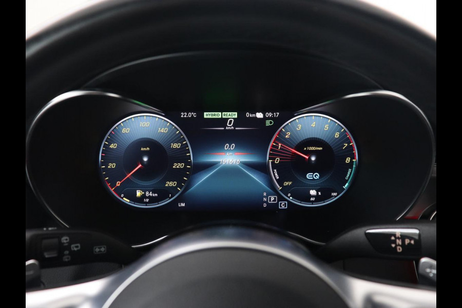 Mercedes-Benz C-Klasse Estate 300 e Business Solution AMG Limited | Panoramadak | Trekhaak | Cruise Control | 360 Camera | Stoelverwarming | Carplay | Sfeerverlichting | PHEV | Elektrische Achterklep