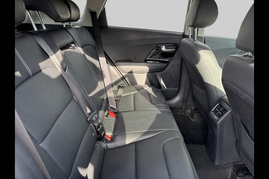 Kia Niro 1.6 GDi Hybrid ExecutiveLine | volleder | schuifdak | ACC | JBL Audio | stoelverwarming | stoelventilatie | LED | PDC