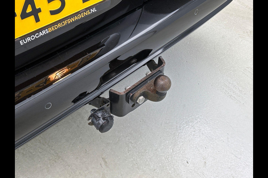 Opel Combo 1.5D L2H1 Edition Airco Navi PDC Achter  App-connect DAB+ Trekhaak