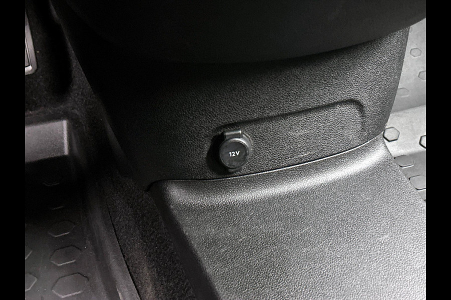Opel Combo 1.5D L2H1 Edition Airco Navi PDC Achter  App-connect DAB+ Trekhaak