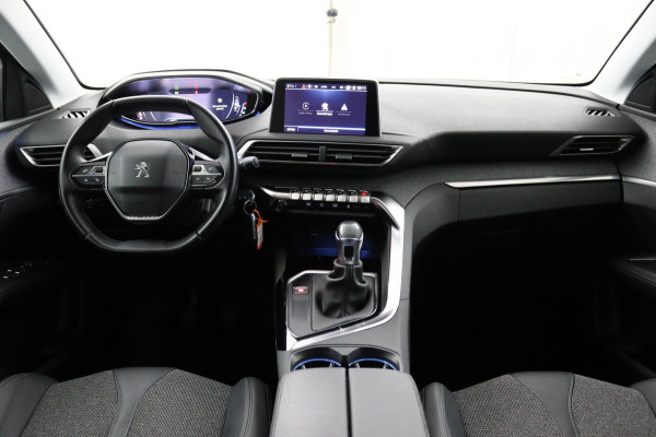 Peugeot 3008 1.2 PureTech Allure*NAVI*ECC*CRUISE*CARPLAY*
