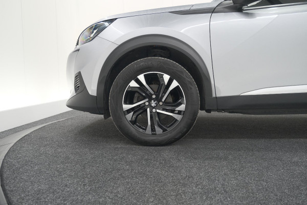 Peugeot 2008 PureTech 130 Allure Pack | Camera | Adaptieve Cruise Control | Apple Carplay | Stoelverwarming