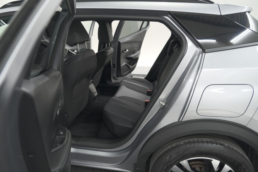 Peugeot 2008 PureTech 130 Allure Pack | Camera | Adaptieve Cruise Control | Apple Carplay | Stoelverwarming