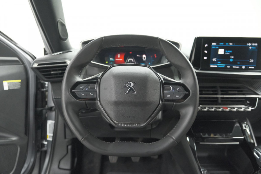 Peugeot 2008 PureTech 130 Allure Pack | Camera | Adaptieve Cruise Control | Apple Carplay | Stoelverwarming