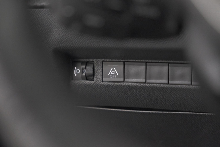 Peugeot 2008 PureTech 130 Allure Pack | Camera | Adaptieve Cruise Control | Apple Carplay | Stoelverwarming