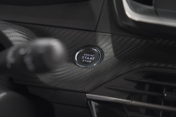 Peugeot 2008 PureTech 130 Allure Pack | Camera | Adaptieve Cruise Control | Apple Carplay | Stoelverwarming