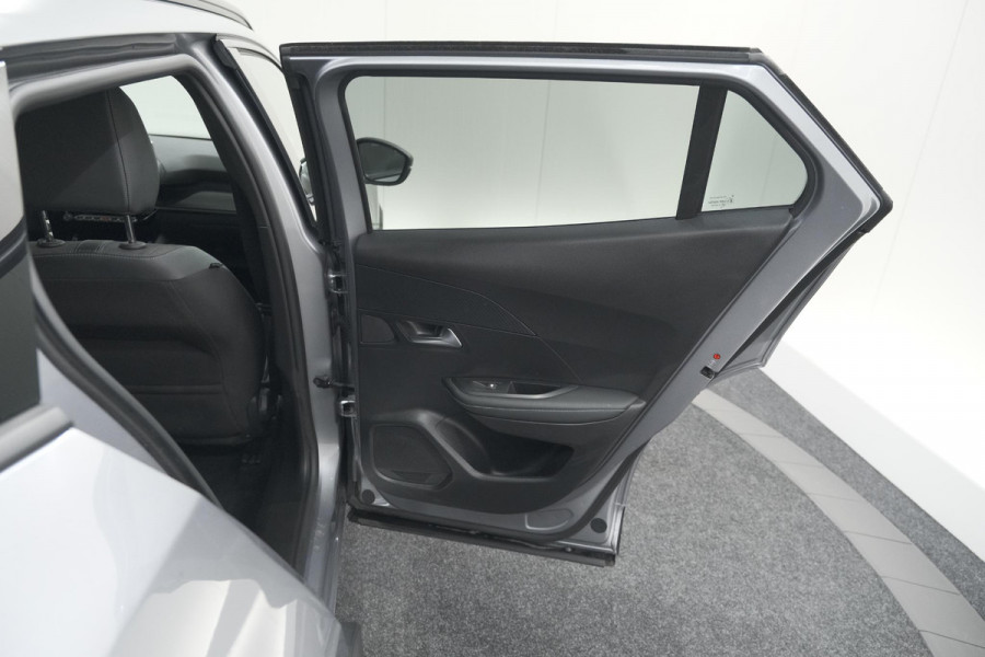 Peugeot 2008 PureTech 130 Allure Pack | Camera | Adaptieve Cruise Control | Apple Carplay | Stoelverwarming