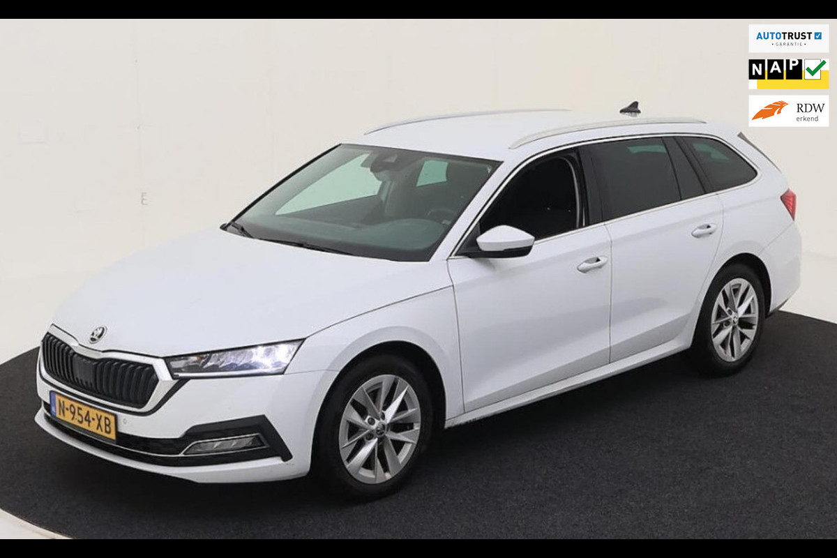 Škoda Octavia Combi 1.0 TSI Business Edition,achteruitrijcamera,trekhaak, 1 e eigenaar, NL auto met nap Škoda Octavia Combi 1.0 TSI Business Edition,achteruitrijcamera,trekhaak, 1 e eigenaar, NL auto met nap