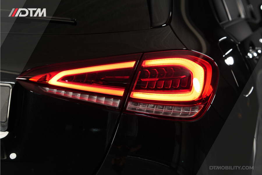 Mercedes-Benz A-Klasse 250e AMG Night | Pano | Sfeer