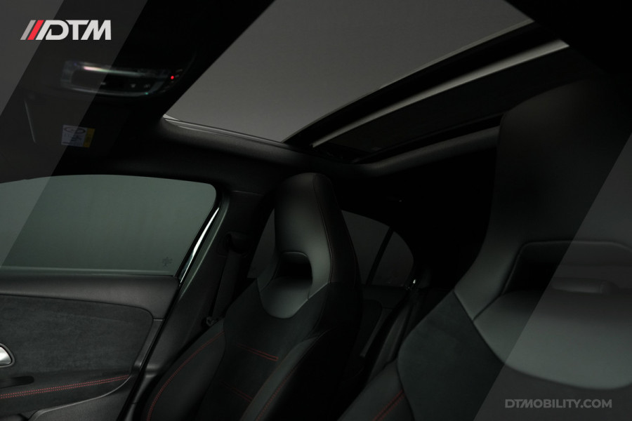 Mercedes-Benz A-Klasse 250e AMG Night | Pano | Sfeer