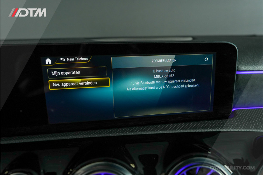 Mercedes-Benz A-Klasse 250e AMG Night | Pano | Sfeer