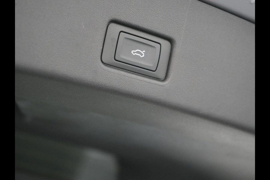 Audi Q4 e-tron Sportback 35 2 x S Line 170pk Dealer O.H INCL BTW | Lederen Sportstoelen | 20"L.M | Apple Carplay | Black Optic | Sfeerverlichting | Virtual |