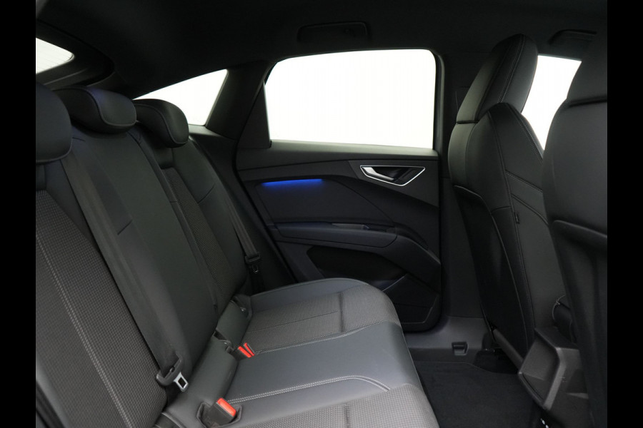 Audi Q4 e-tron Sportback 35 2 x S Line 170pk Dealer O.H INCL BTW | Lederen Sportstoelen | 20"L.M | Apple Carplay | Black Optic | Sfeerverlichting | Virtual |