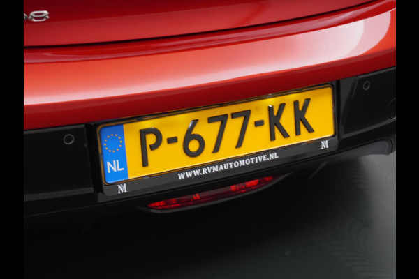 Peugeot e-208 EV GT Pack 50 kWh All-Season CrossClimate Banden | Full LED | Adaptive Cruise Control | Stoelverwarming | Camera | Veel Opties | Rijklaar met 12 Maanden BOVAG Garantie