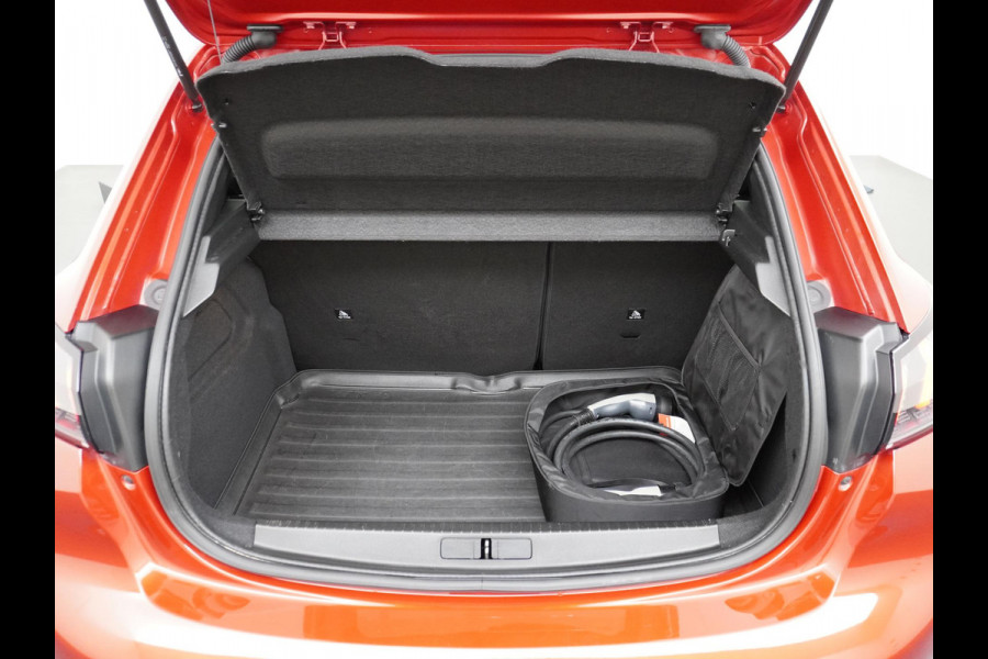 Peugeot e-208 EV GT Pack 50 kWh All-Season CrossClimate Banden | Full LED | Adaptive Cruise Control | Stoelverwarming | Camera | Veel Opties | Rijklaar met 12 Maanden BOVAG Garantie