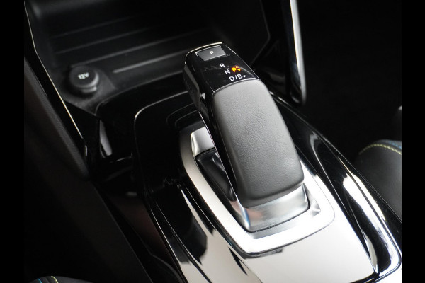 Peugeot e-208 EV GT Pack 50 kWh All-Season CrossClimate Banden | Full LED | Adaptive Cruise Control | Stoelverwarming | Camera | Veel Opties | Rijklaar met 12 Maanden BOVAG Garantie