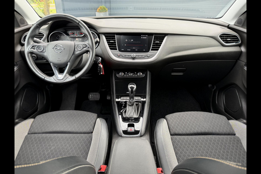 Opel Grandland X 1.2 Turbo Innovation 2e Eigenaar,Trekhaak,Halfleder,131pk,Navi,Clima,Cruise,Camera,Apple Carplay,PDC V+A,Dodehoek Detectie,Nieuwe APK bij Aflevering