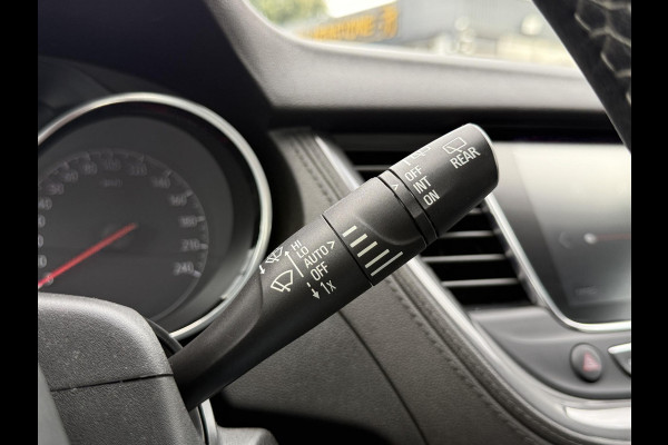 Opel Grandland X 1.2 Turbo Innovation 2e Eigenaar,Trekhaak,Halfleder,131pk,Navi,Clima,Cruise,Camera,Apple Carplay,PDC V+A,Dodehoek Detectie,Nieuwe APK bij Aflevering