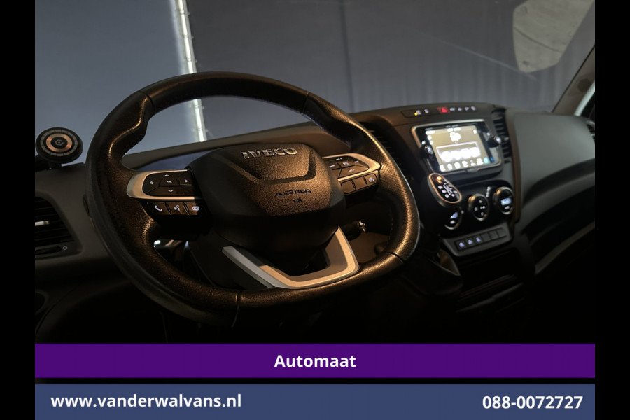 Iveco Daily 35S14V 136pk Automaat 3500kg Trekhaak L2H2 Euro6 Airco | Navigatie | LED | Cruisecontrol Chauffeursstoel, Camera | Bijrijdersbank