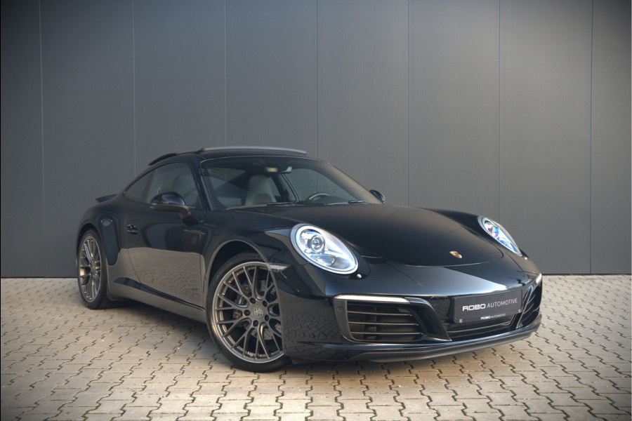 Porsche 911 3.0 Carrera | Panoramadak | Bose | Sport Chrono | Sport Uitlaat | Stoelverwarming | Stuurverwarming | Navigatie | Cruise Control | Leer | Origineel Nederlands | BTW | Parkeersensoren