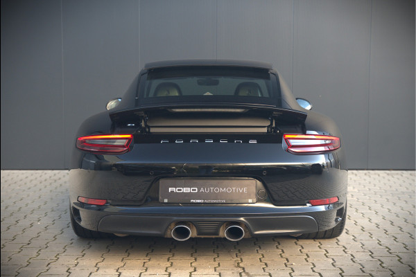 Porsche 911 3.0 Carrera | Panoramadak | Bose | Sport Chrono | Sport Uitlaat | Stoelverwarming | Stuurverwarming | Navigatie | Cruise Control | Leer | Origineel Nederlands | BTW | Parkeersensoren