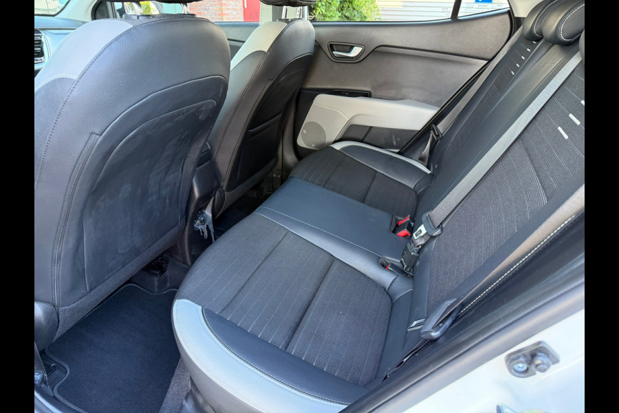 Kia Stonic 1.0 T-GDi Sports Edition - Navi - Airco - Parkeerhulp- Org.NL