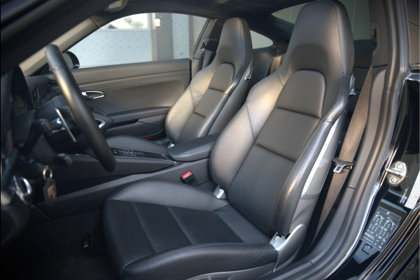 Porsche 911 3.0 Carrera | Panoramadak | Bose | Sport Chrono | Sport Uitlaat | Stoelverwarming | Stuurverwarming | Navigatie | Cruise Control | Leer | Origineel Nederlands | BTW | Parkeersensoren