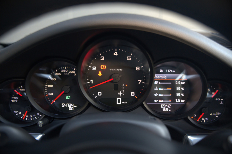 Porsche 911 3.0 Carrera | Panoramadak | Bose | Sport Chrono | Sport Uitlaat | Stoelverwarming | Stuurverwarming | Navigatie | Cruise Control | Leer | Origineel Nederlands | BTW | Parkeersensoren