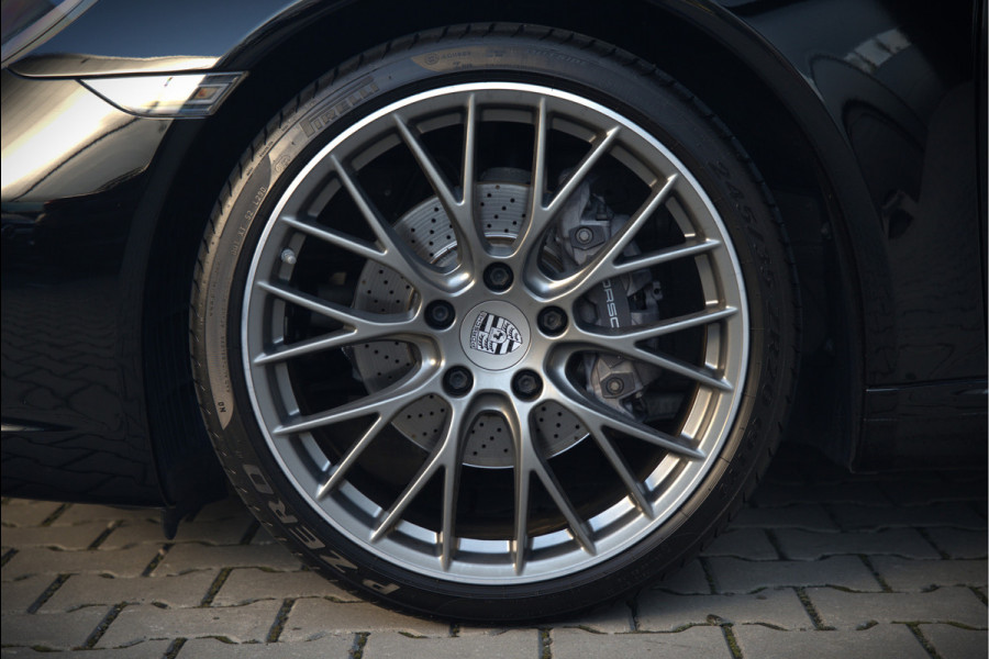 Porsche 911 3.0 Carrera | Panoramadak | Bose | Sport Chrono | Sport Uitlaat | Stoelverwarming | Stuurverwarming | Navigatie | Cruise Control | Leer | Origineel Nederlands | BTW | Parkeersensoren