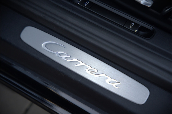 Porsche 911 3.0 Carrera | Panoramadak | Bose | Sport Chrono | Sport Uitlaat | Stoelverwarming | Stuurverwarming | Navigatie | Cruise Control | Leer | Origineel Nederlands | BTW | Parkeersensoren