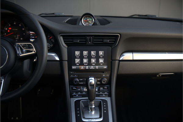 Porsche 911 3.0 Carrera | Panoramadak | Bose | Sport Chrono | Sport Uitlaat | Stoelverwarming | Stuurverwarming | Navigatie | Cruise Control | Leer | Origineel Nederlands | BTW | Parkeersensoren