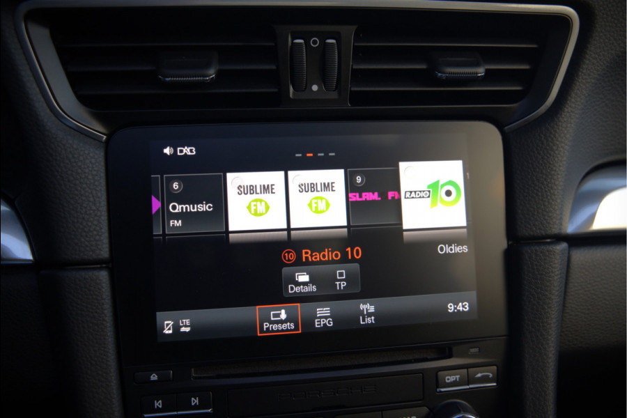 Porsche 911 3.0 Carrera | Panoramadak | Bose | Sport Chrono | Sport Uitlaat | Stoelverwarming | Stuurverwarming | Navigatie | Cruise Control | Leer | Origineel Nederlands | BTW | Parkeersensoren