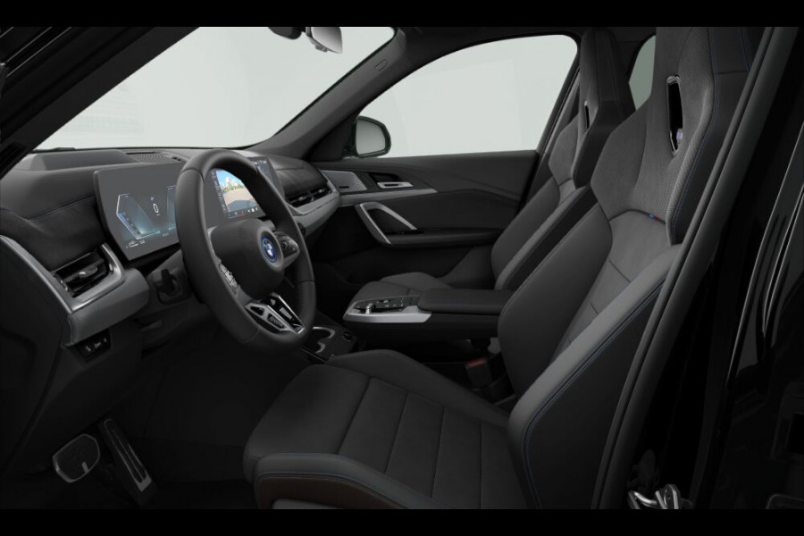 BMW X1 xDrive30e M-Sport Pro - Pano - Trekhaak - Driving Ass Prof - Harman Kardon
