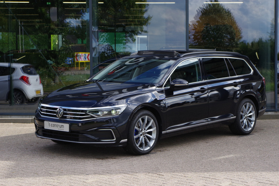 Volkswagen Passat Variant 1.4 TSI PHEV GTE BNS 218 PK, Panoramadak, Trekhaak, Massage, Matrix-LED