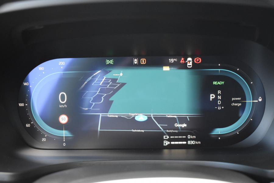 Volvo V60 T6 350PK Plug-in hybrid AWD Plus Dark H&K | Trekhaak | 360 Camera | ACC | Stoel-Stuur verwarming
