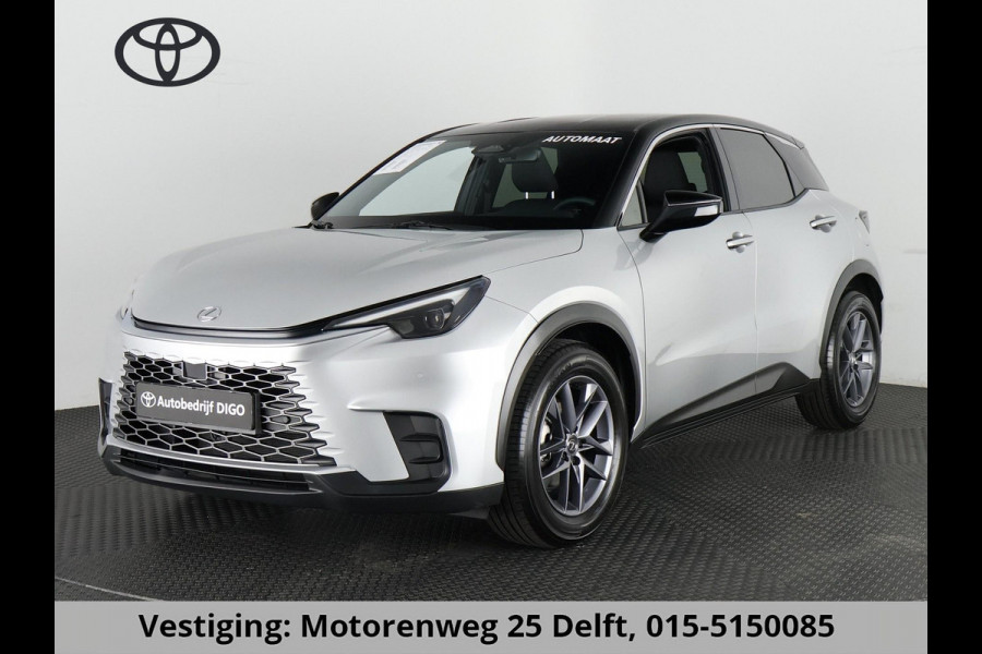Lexus LBX Business Line Bi-Tone 2WD | Dodehoek detectie | Stuur- & Stoelverwarming | Navigatie | Parkeersensoren