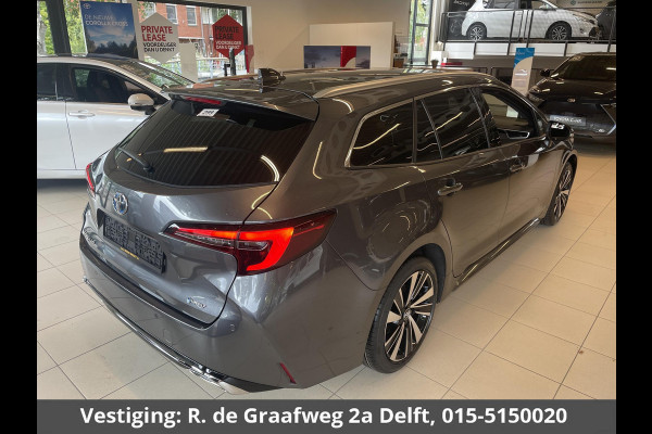 Toyota Corolla Touring Sports Hybrid 140 Dynamic | Dodehoek detectie | Stoel/Stuur verwarming | Parkeersensoren | Apple Carplay & AndroidAUTO