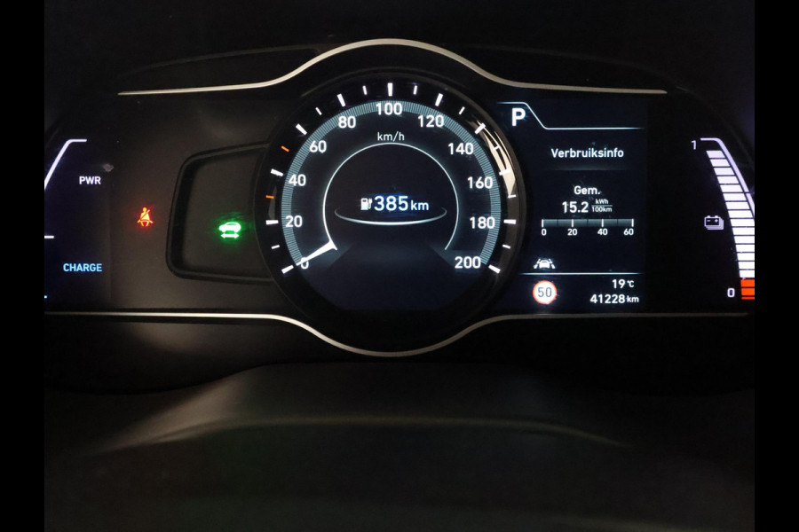 Hyundai Kona EV PREMIUM 204 PK ACCU 94% BEREIK TOT 547 KM! 64Kwh. LEER. NAVI. KEYLESS. FULL OPTION. GARANTIE TOT 2029*