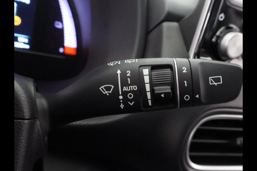 Hyundai Kona EV PREMIUM 204 PK ACCU 94% BEREIK TOT 547 KM! 64Kwh. LEER. NAVI. KEYLESS. FULL OPTION. GARANTIE TOT 2029*