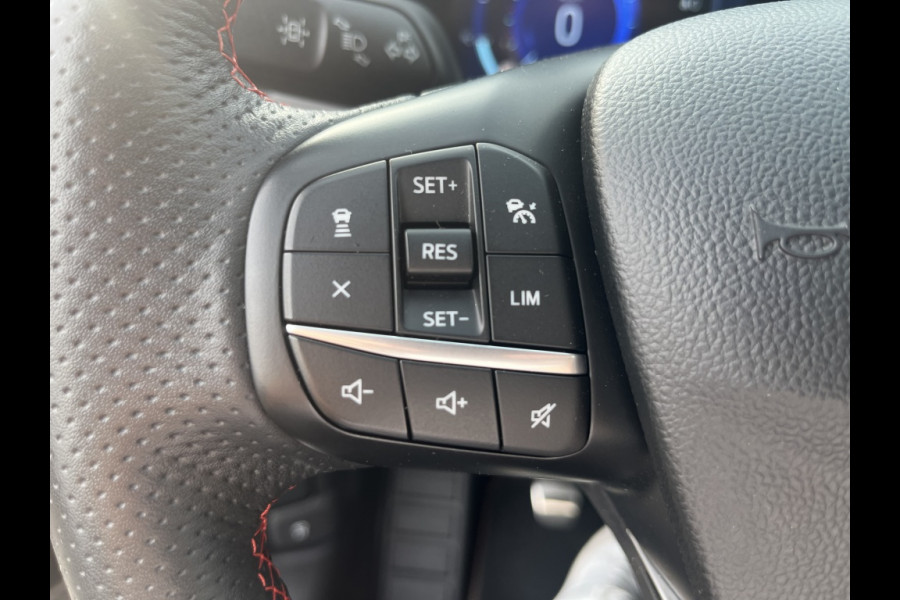 Ford Kuga 1.5 EcoB. ST-Line X *TREKHAAK*WINTERPACK*PAN.DAK*ADATIVE C.C.*CA